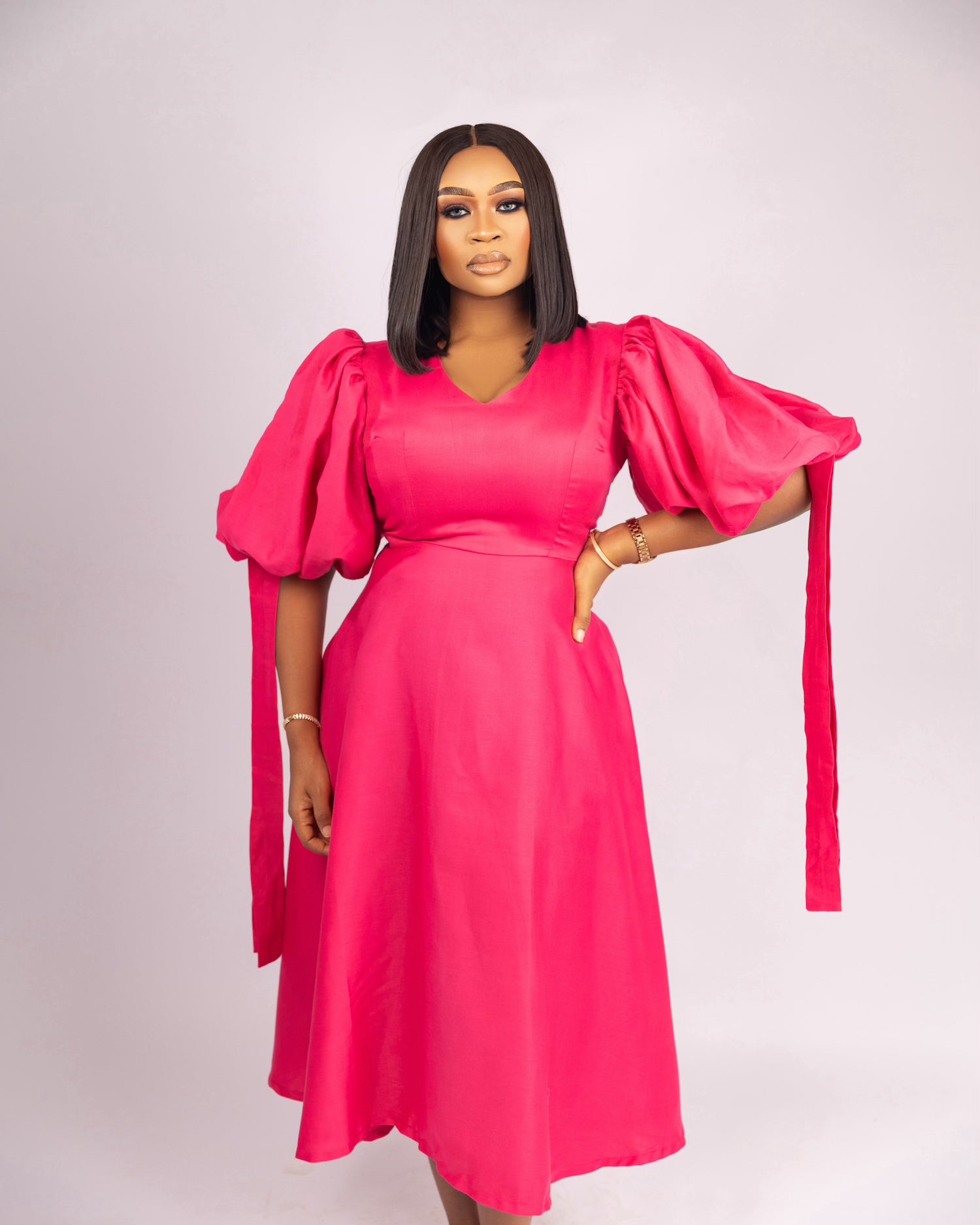 Pink puffy sleve middle length dress